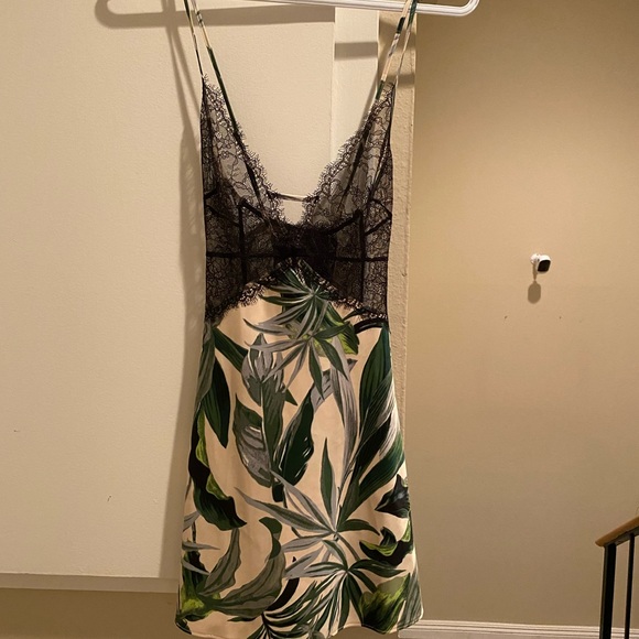 Victoria’s Secret sexy lingerie mini dress - Picture 2 of 7